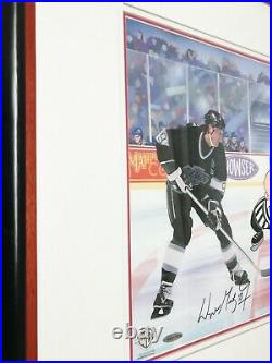NHL Wayne Gretzky & Bugs Bunny Autographed Warner Bros The Great Ones withCOA