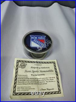 New York Rangers Wayne Gretzky Great One IP HOF Signed Autograph Puck Auto