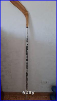 ONE Model Wayne Gretzky Signed Hockey Sticks