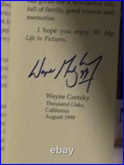 Old book page Autograph, Photo WAYNE GRETZKY ROOKIE PHOTO CARD Stat Fr TV Guide