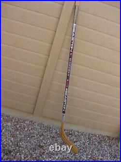Personalized Hockey Stick signed by Wayne Gretzky (brand new)