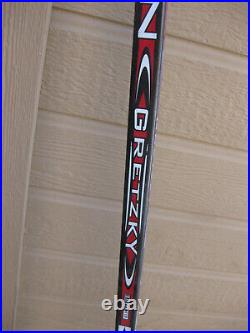 Personalized Hockey Stick signed by Wayne Gretzky (brand new)