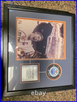 Rare Vintage Wayne Gretzky Classic Signed Edmonton Oilers Original Puck 1984