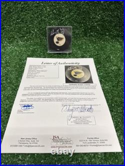 St. Louis Blues Wayne Gretzky Signed Puck JSA Full LOA Vegum Hockey Puck Silver