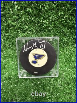 St. Louis Blues Wayne Gretzky Signed Puck JSA Full LOA Vegum Hockey Puck Silver