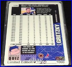 UD/Wayne Gretzky with2-Autographed Porcelain Signature Series-50/1000-with1979 RC/UG