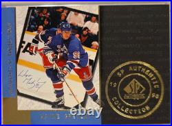 Upper Deck 98-99 SP Wayne Gretzky Unredeemed Hard Signed Auto SPA7 Rangers