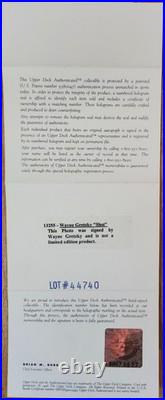 Upper Deck Authentic 13255 Wayne Gretzky Autographed Shot with CoA, 16 by 20