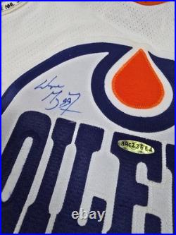 Upper Deck Authentic WAYNE GRETZKY Signed Jersey 404/499 Oilers Stanley Cup