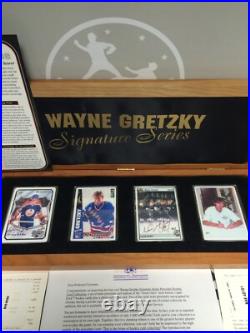 Upper Deck Wayne Gretzky Autographed Porcelain Signature Series 43/1000 2 Autos