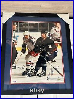 Upper Deck Wayne Gretzky Mark Messier Signed 16x20 Photo Framed Holograms Only