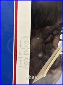 Upper Deck Wayne Gretzky Signed Danny Day Lithograph Framed (Hologram Only)