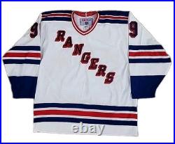 VINTAGE NWT Wayne Gretzky SIGNED New York Rangers Jersey CCM XL Autograph