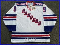 VINTAGE NWT Wayne Gretzky SIGNED New York Rangers Jersey CCM XXL Autograph