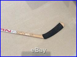 WAYNE GRETZKY ORIGINAL AUTOGRAPH hockey stick used in 1989 game