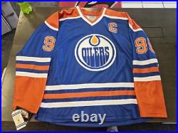 WAYNE GRETZKY SIGNED EDMONTON OILERS THROWBACK JERSEY JSA LOA NHL Hockey Vintage WAYNE GRETZKY SIGNED EDMONTON OILERS THROWBACK JERSEY JSA LOA NHL Hockey Vintage
