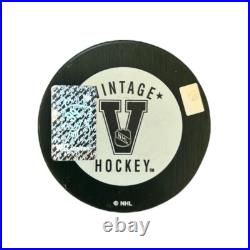 WAYNE GRETZKY SIGNED Los Angeles Kings Puck withCOA WGA LA UDA Upper Deck