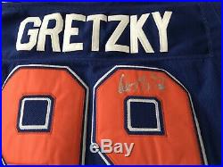 WAYNE GRETZKY Signed Edmonton Oilers Blue Away Jersey Autographed COA GA