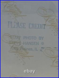 WAYNE GRETZKY Signed L. A. KINGS 10×8 PHOTO