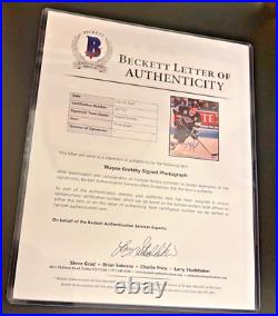 WAYNE GRETZKY THE GREAT ONE Beckett AUTOGRAPHED Signed 8x10 Photo! +FULL BAS LOA
