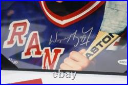 WAYNE GRETZKY UPPER DECK UD SIGNED 8x10 PHOTO REDEMPTION PRIZE FROM McDonald's