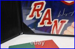 WAYNE GRETZKY UPPER DECK UD SIGNED 8x10 PHOTO REDEMPTION PRIZE FROM McDonald's WAYNE GRETZKY UPPER DECK UD SIGNED 8x10 PHOTO REDEMPTION PRIZE FROM McDonald's