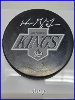 WAYNE GRETZKY signed KINGS official game puck JSA COA Full LOA