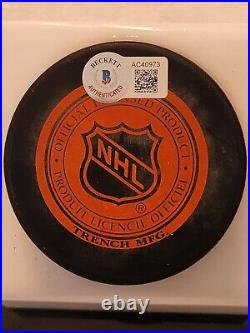 WAYNE GRETZKY signed KINGS puck BECKETT COA Full LOA