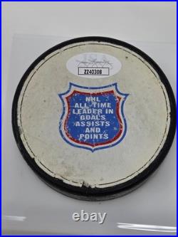 WAYNE GRETZKY signed RANGERS puck JSA COA Full LOA