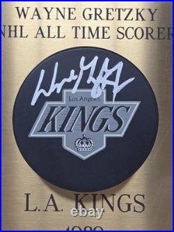 WAYNE GRETZKY signed framed KINGS puck JSA COA Full LOA full signature