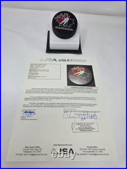 WAYNE GRETZKY signed team CANADA puck JSA COA Full LOA RANGERS OILERS KINGS