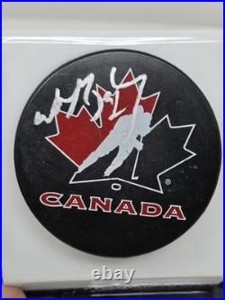 WAYNE GRETZKY signed team CANADA puck JSA COA Full LOA RANGERS OILERS KINGS WAYNE GRETZKY signed team CANADA puck JSA COA Full LOA RANGERS OILERS KINGS
