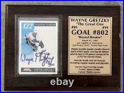 WAYNE GRETZKY signed trading card Plaque! KINGS RANGERS- RECORD BREAKER-GOAL 802