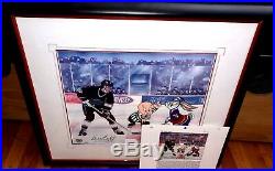 Warner Bros Wayne Gretzky Signed Cel Great Ones Los Angeles Kings + Rare Promo