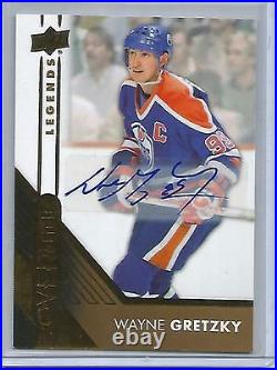 Wayne Gretzky 16/17 Upper Deck NHL Overtime Legends Autograph SP