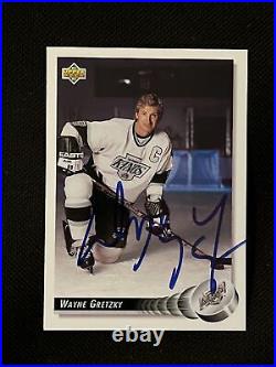 Wayne Gretzky 1992-93 Upper Deck Signed Autographed Card #25 Los Angeles Kings
