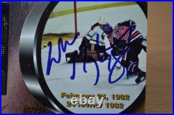 Wayne Gretzky 1998 Upper Deck McDonald's Moment Card M-2 SIGNED AUTOGRAPHED RARE