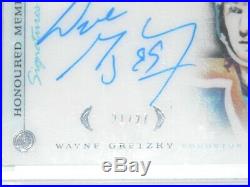 Wayne Gretzky 2017 Upper Deck Artifacts Autographed 21/27 On Card Auto