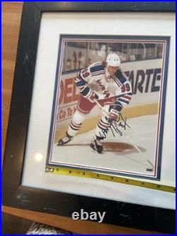 Wayne Gretzky 8 x 10 signed framed picture Sports Creations Authentic
