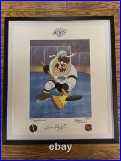 Wayne Gretzky AUTOGRAPHED Slapshot WARNER LOONEY TUNES LITHO LA Kings COA