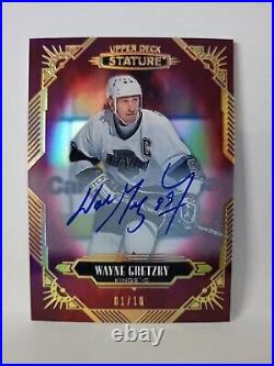 Wayne Gretzky Auto 1/10 UD 2020-21 Stature