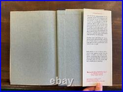 Wayne Gretzky Autobiography Signed RARE 1990 First edition first printing