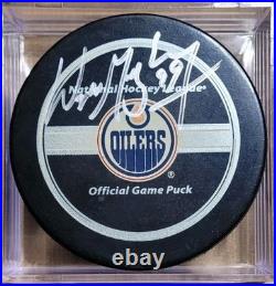 Wayne Gretzky Autograph Signed Autographed OILERS OFFICIAL GAME PUCK PSA DNA COA
