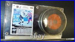 Wayne Gretzky Autograph hand signed Official NHL Puck, L. A. Kings card