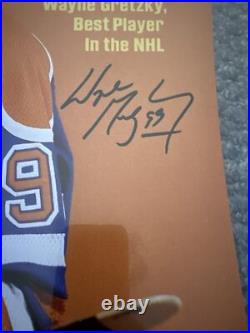 Wayne Gretzky Autographed 1981 Sports Illustrated 14.5 X 20 Cover Photo UDA NHL