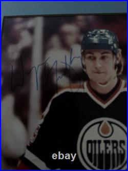 Wayne Gretzky Autographed 8.5x11 Photo Signed COA