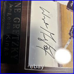 Wayne Gretzky Autographed 8x10 Photo LA KINGS Mounted On Display