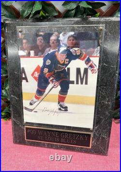 Wayne Gretzky Autographed 8x10 Photo St. Louis Blues Plaque
