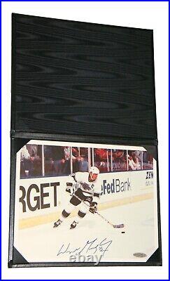 Wayne Gretzky Autographed 8x10 Photo UDA Upper Deck Kings