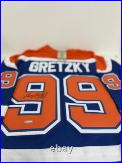 Wayne Gretzky Autographed Edmonton Oilers Rookie Hockey Jersey Upper Deck UDA